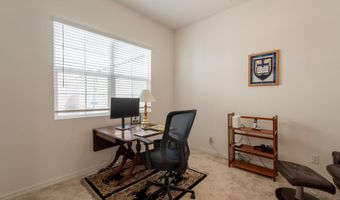 4044 E DAWSON Dr E, Chandler, AZ 85249