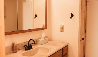 701 Ridgetop Rd, Bastian, VA 24314