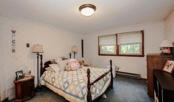50 Clement Rd, Bow, NH 03304