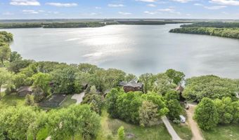 1011 Hwy 15, Armstrong, IA 50514