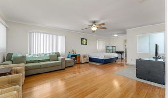 396 Kahiki St, Kahului, HI 96732