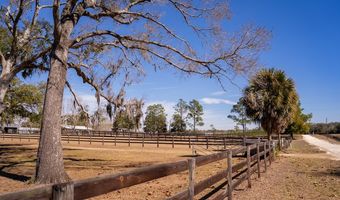 1720 SW 22nd Pl, Bell, FL 32619