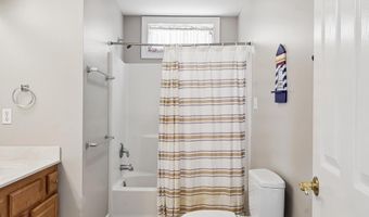 214 2ND St, Bethany Beach, DE 19930