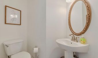 5975 TERRAPIN Pl 301C, Alexandria, VA 22310