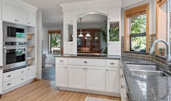 62824 Loma Vista Dr, Bend, OR 97701