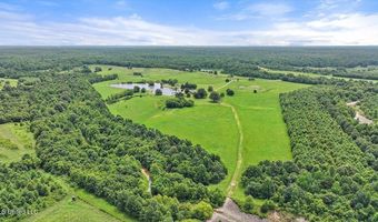 499 Breakwater Dr, Benton, MS 39039