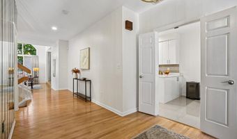 6113 GOLDTREE Way, Bethesda, MD 20817