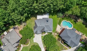 3313 Glen Devon Ln, Berkeley Lake, GA 30096
