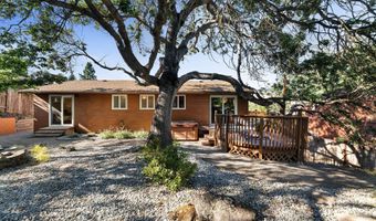 304 Clinton St, Ashland, OR 97520