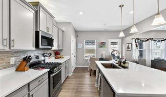 133 Lynwood Ln, Ball Ground, GA 30107