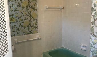 4027 DIX St, Anniston, AL 36201