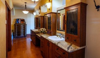 206 Lower Red Water Creek Rd, Beulah, WY 82712