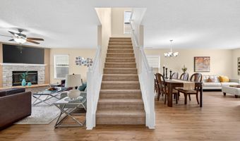 1811 Sonesta Ln, Indianapolis, IN 46217
