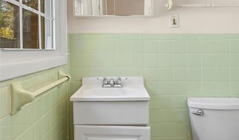 14 Morgan Blvd, Asheville, NC 28704