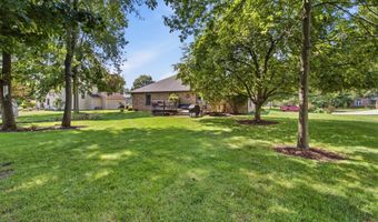 1135 Crystal Ct, Avon, IN 46123