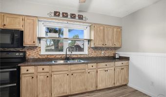 296 S First St, Austin, IN 47102