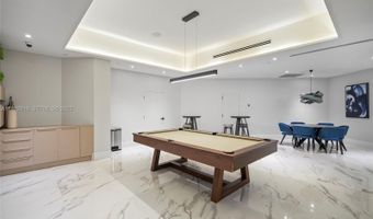 1000 W Island Blvd 504, Aventura, FL 33160