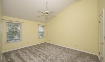 308 Kehrs Mill Bend Ct, Ballwin, MO 63011