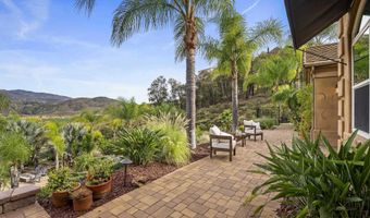 1101 Sierra Linda, Escondido, CA 92025