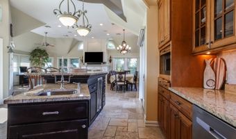 420 Nelson Ave, Beach Haven, NJ 08008