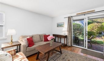 364 Bellevue Ave A1, Newport, RI 02840