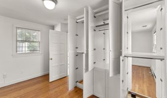 3341 DENT Pl NW, Washington, DC 20007
