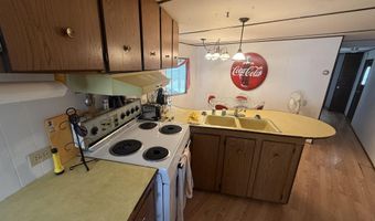 92 Rohr St 28, Arnolds Park, IA 51331