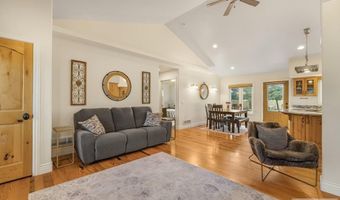 210 W Salmon Ave, Arco, ID 83213
