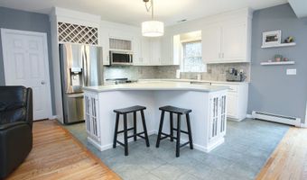 15 Rockledge Ln, Canton, CT 06019