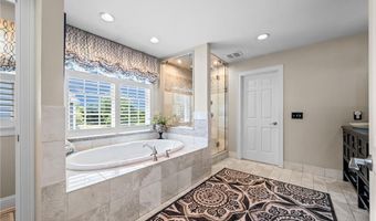 470 Sylvan Ct, North Kingstown, RI 02874