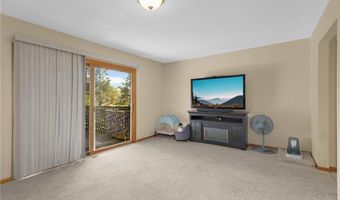 846 Jonathan Dr, Apple Valley, MN 55124
