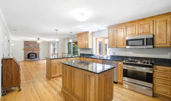 26 Jonathan Ln, Bow, NH 03304