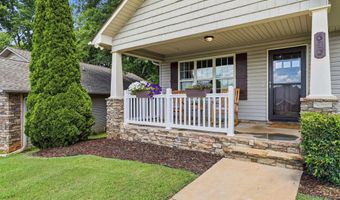 610 Fawn Branch Trl, Boiling Springs, SC 29316