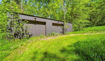 4233 N Forest Ridge Dr, Ashtabula, OH 44004