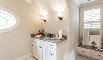 192 Lakeshore Dr, Albany, KY 42602