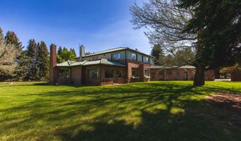 625 Skyline Dr, Cody, WY 82414