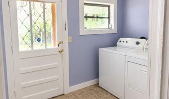 4512 Thomasville Dr, Acworth, GA 30101