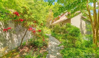 14 Shelton Branch Rd, Barnardsville, NC 28709