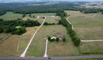 6879 Highway O, Ash Grove, MO 65604
