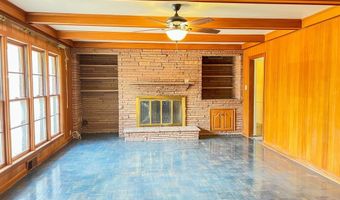 812 S Ash St, Archer City, TX 76351