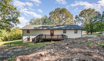 521 Henley Country Rd, Asheboro, NC 27203