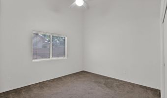 360 S PINEVIEW Dr, Chandler, AZ 85226