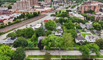 24 N Belmont Ave, Arlington Heights, IL 60004
