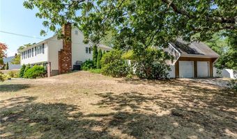 210 Essex Rd, North Kingstown, RI 02852