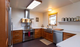 700 Cedar St, Bellevue, ID 83313