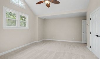 1001 Lantern Light Ct, Apex, NC 27502