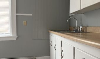 15-17 Pleasant St, Auburn, ME 04210