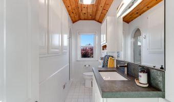 129 Santa Cruz Ave, Aptos, CA 95003