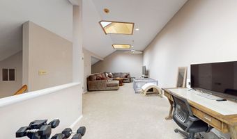 20 Raymond Pl 3-14B, Danbury, CT 06810