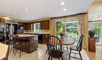 9 Ladyslipper Ln, Acton, MA 01720